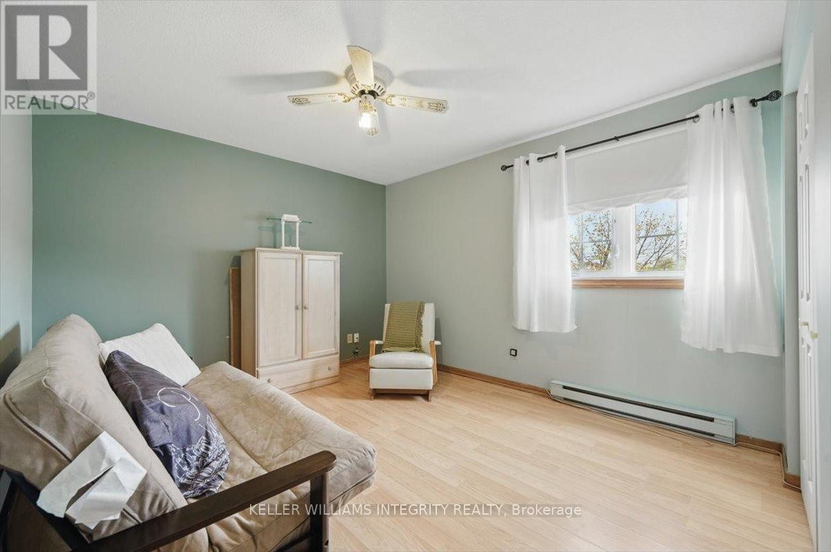 












1954 CATHERINE STREET

,
Clarence-Rockland,




Ontario
K4K1H6


