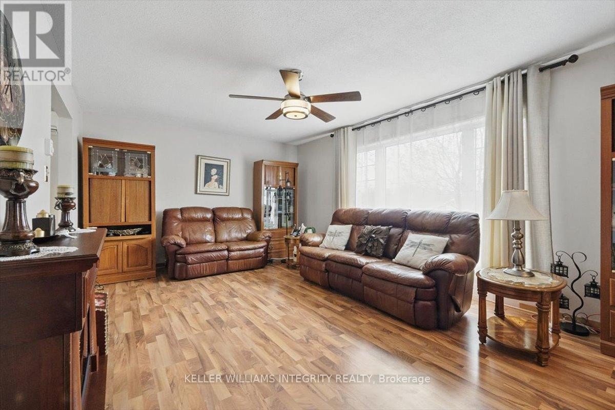 












1954 CATHERINE STREET

,
Clarence-Rockland,




Ontario
K4K1H6

