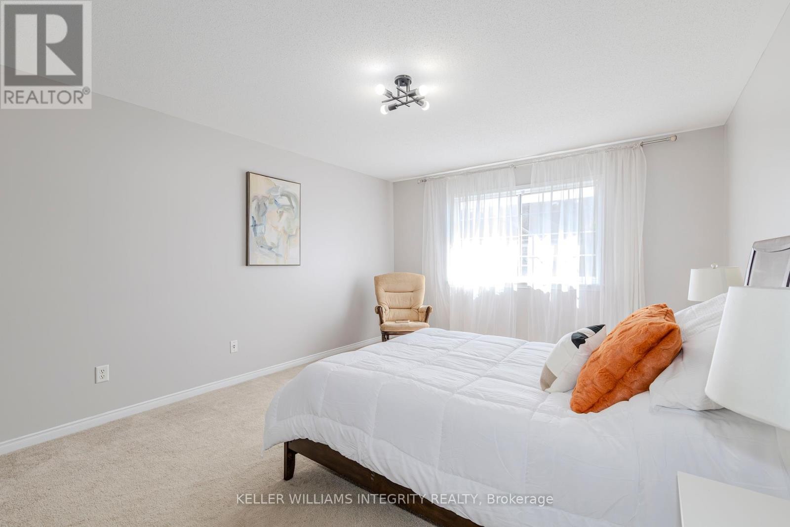 












336 QUETICO PRIVATE

,
Ottawa,




Ontario
K2J0E5

