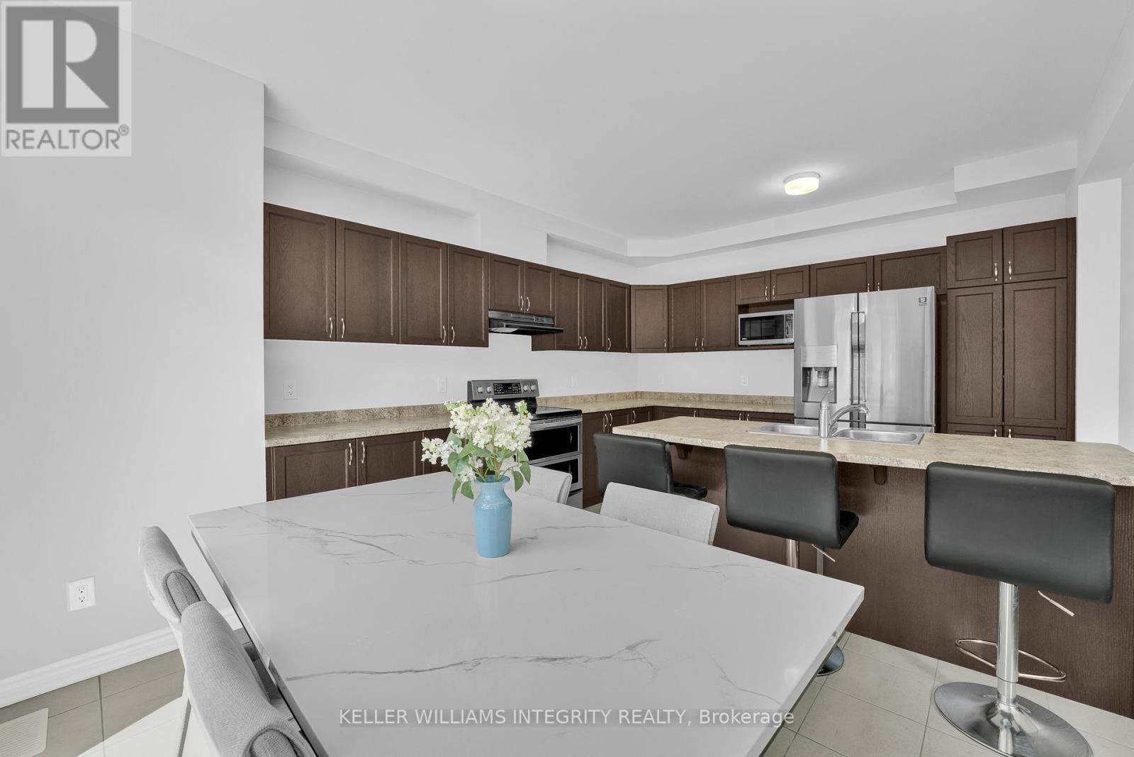 












482 ALCOR TERRACE

,
Ottawa,




Ontario
K2J6S9


