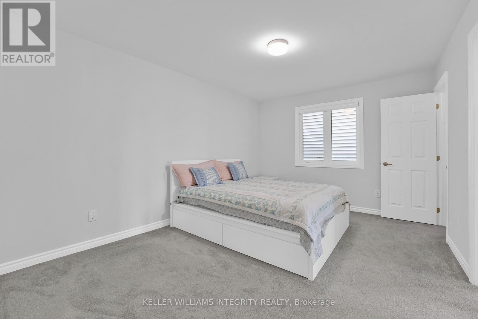 












482 ALCOR TERRACE

,
Ottawa,




Ontario
K2J6S9

