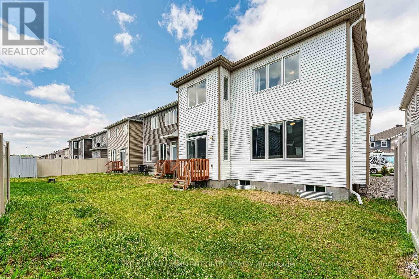 












482 ALCOR TERRACE

,
Ottawa,




Ontario
K2J6S9

