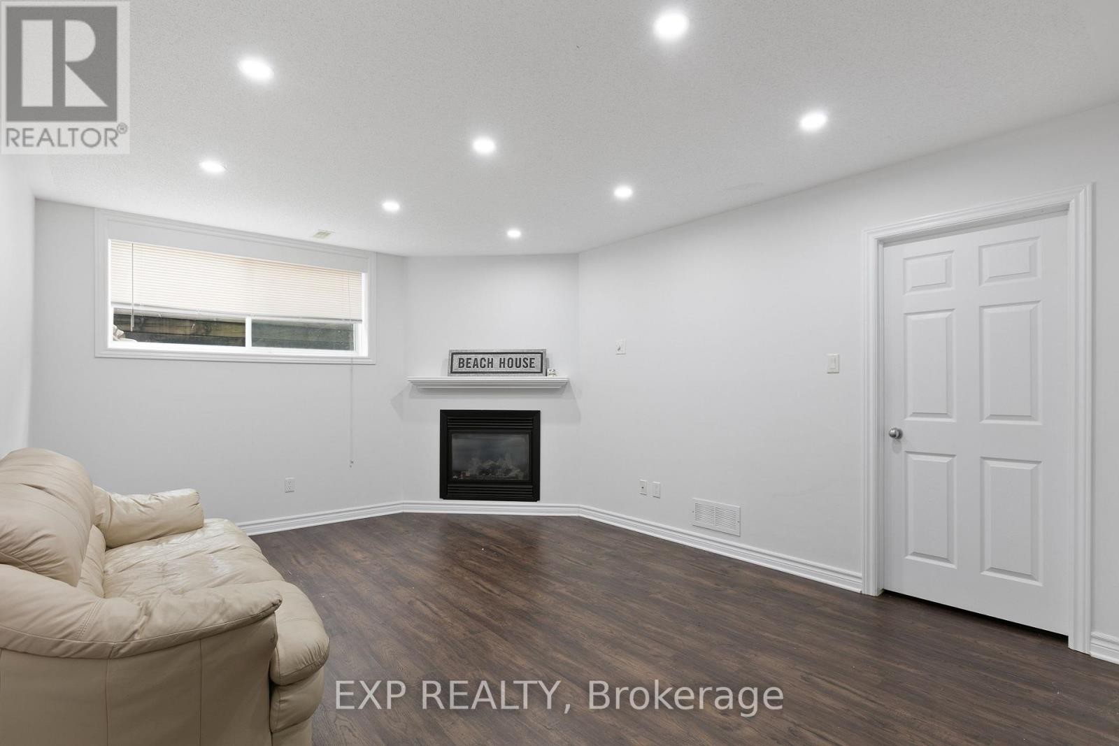 












227 MONACO PLACE

,
Ottawa,




Ontario
K4A0G8

