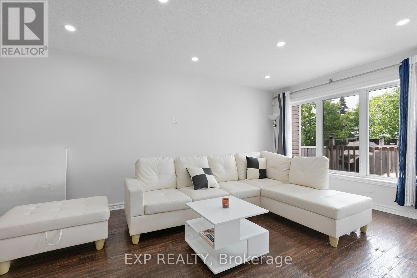 












227 MONACO PLACE

,
Ottawa,




Ontario
K4A0G8

