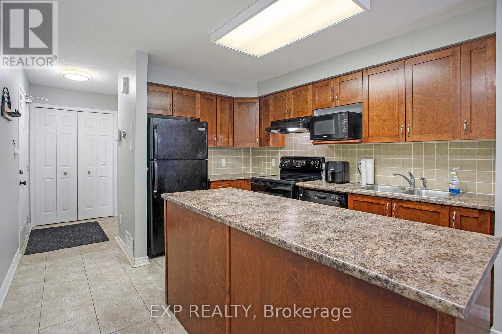 












163 KELTIE PRIVATE

,
Ottawa,




Ontario
K2J0A3

