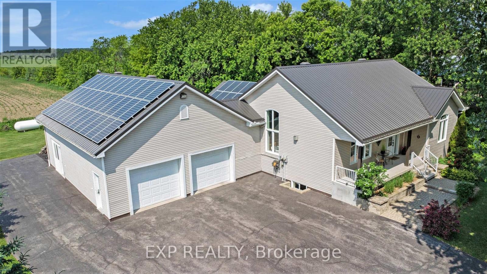 












1508 ST ANDRE ROAD

,
Russell,




Ontario
K0A1W0

