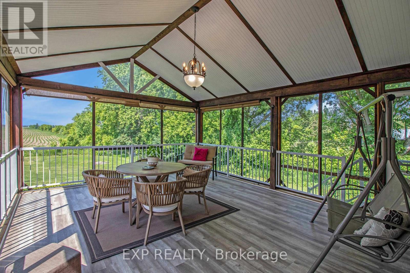 












1508 ST ANDRE ROAD

,
Russell,




Ontario
K0A1W0

