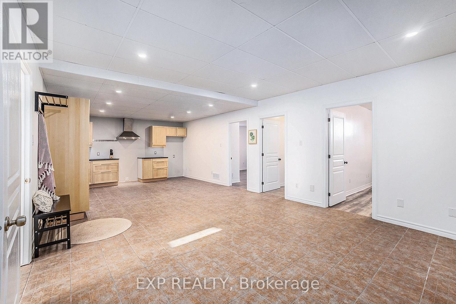 












1508 ST ANDRE ROAD

,
Russell,




Ontario
K0A1W0


