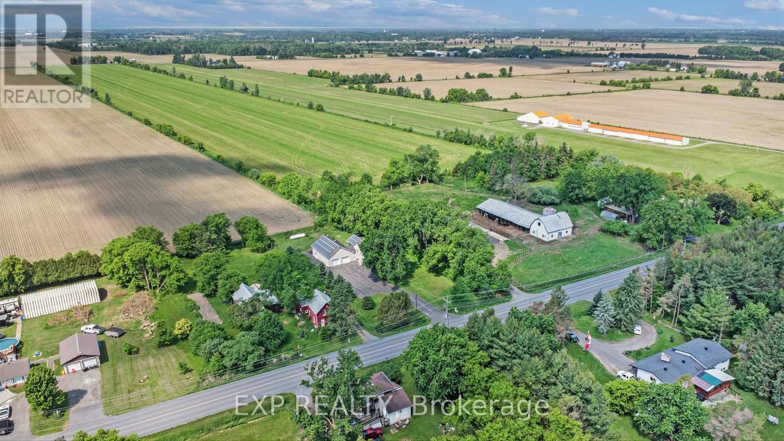 












1508 ST ANDRE ROAD

,
Russell,




Ontario
K0A1W0

