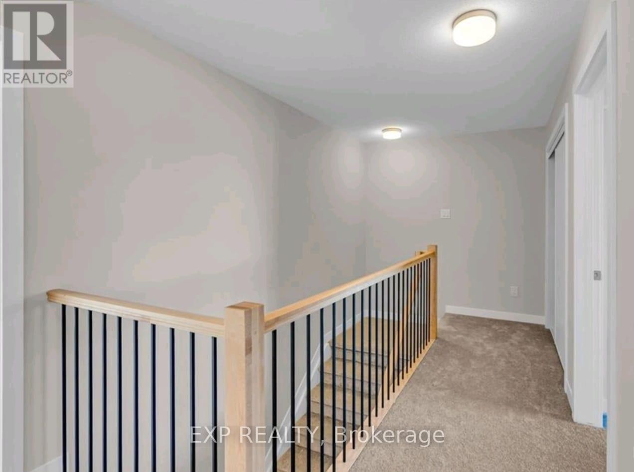












438 EPOCH STREET

,
Ottawa,




Ontario
K2J6X7

