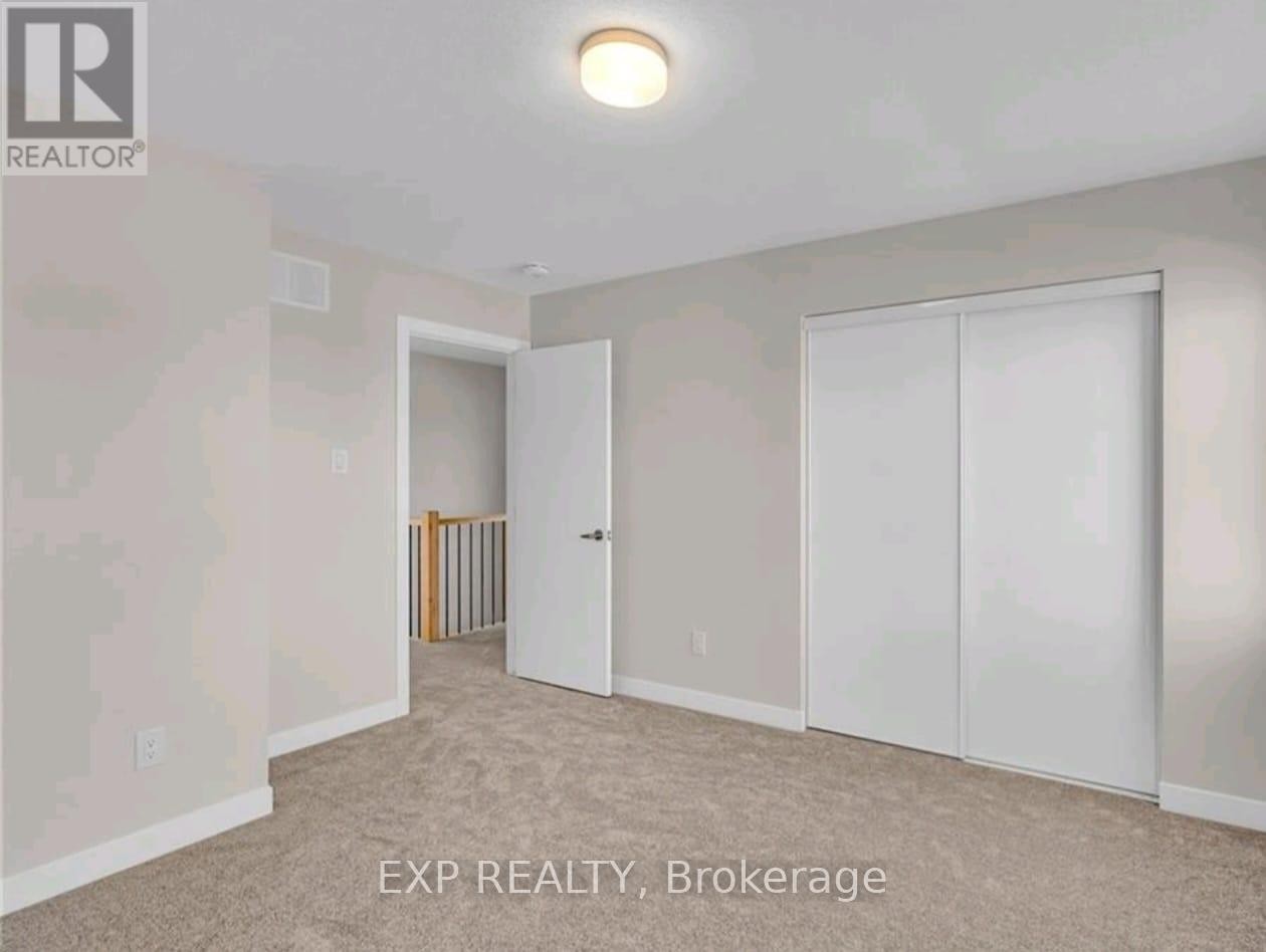 












438 EPOCH STREET

,
Ottawa,




Ontario
K2J6X7

