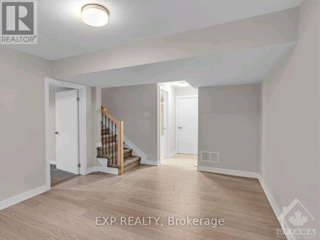 












438 EPOCH STREET

,
Ottawa,




Ontario
K2J6X7


