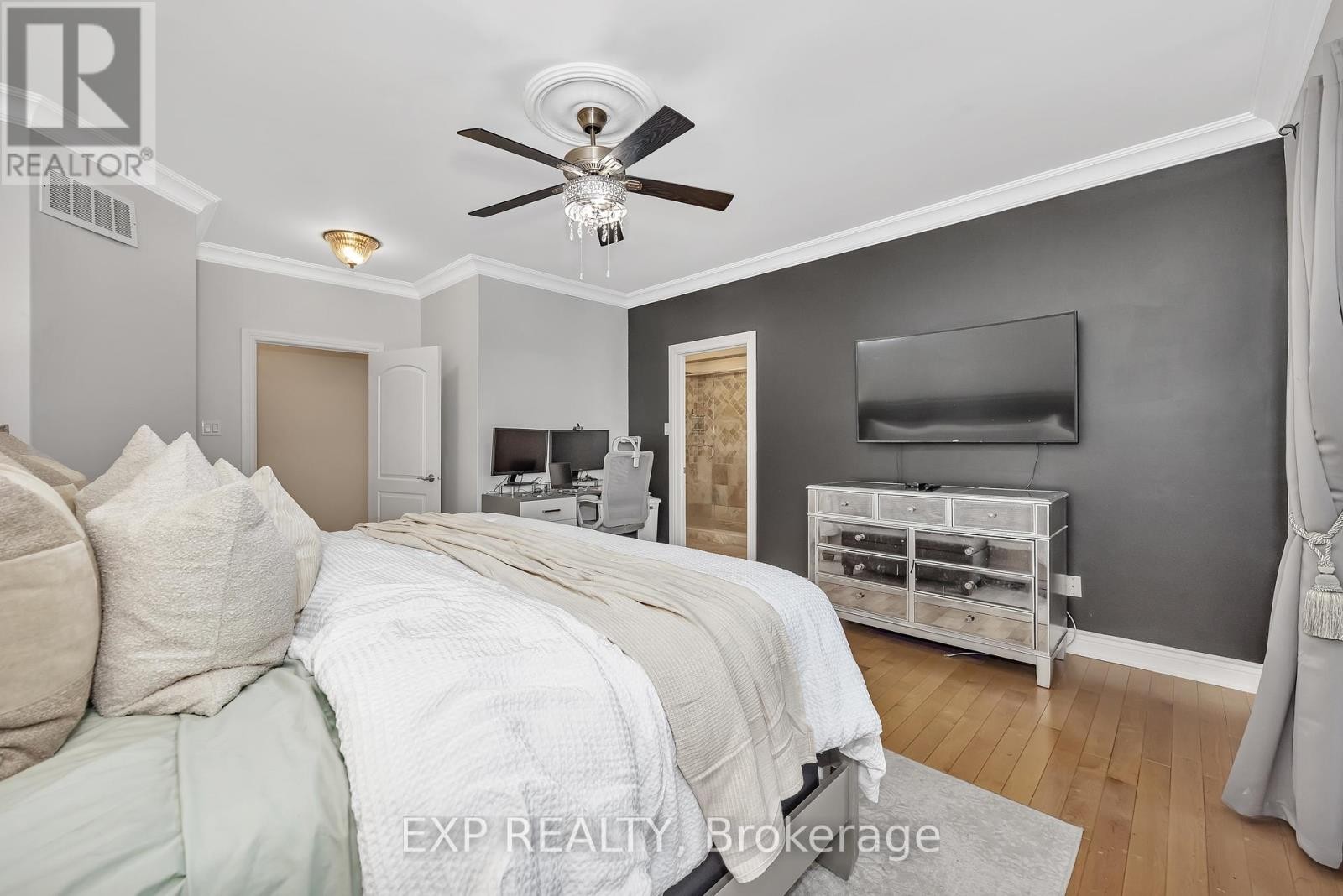 












6703 SUNCREST DRIVE

,
Ottawa,




Ontario
K4P0B4

