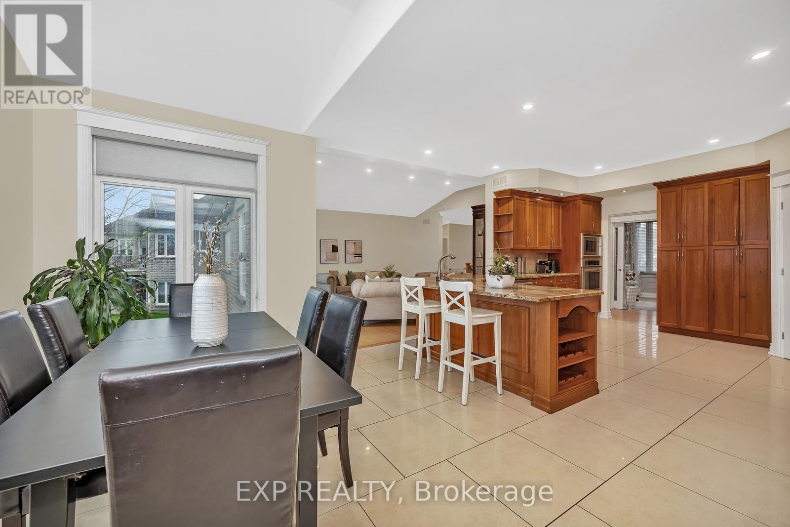 












6703 SUNCREST DRIVE

,
Ottawa,




Ontario
K4P0B4

