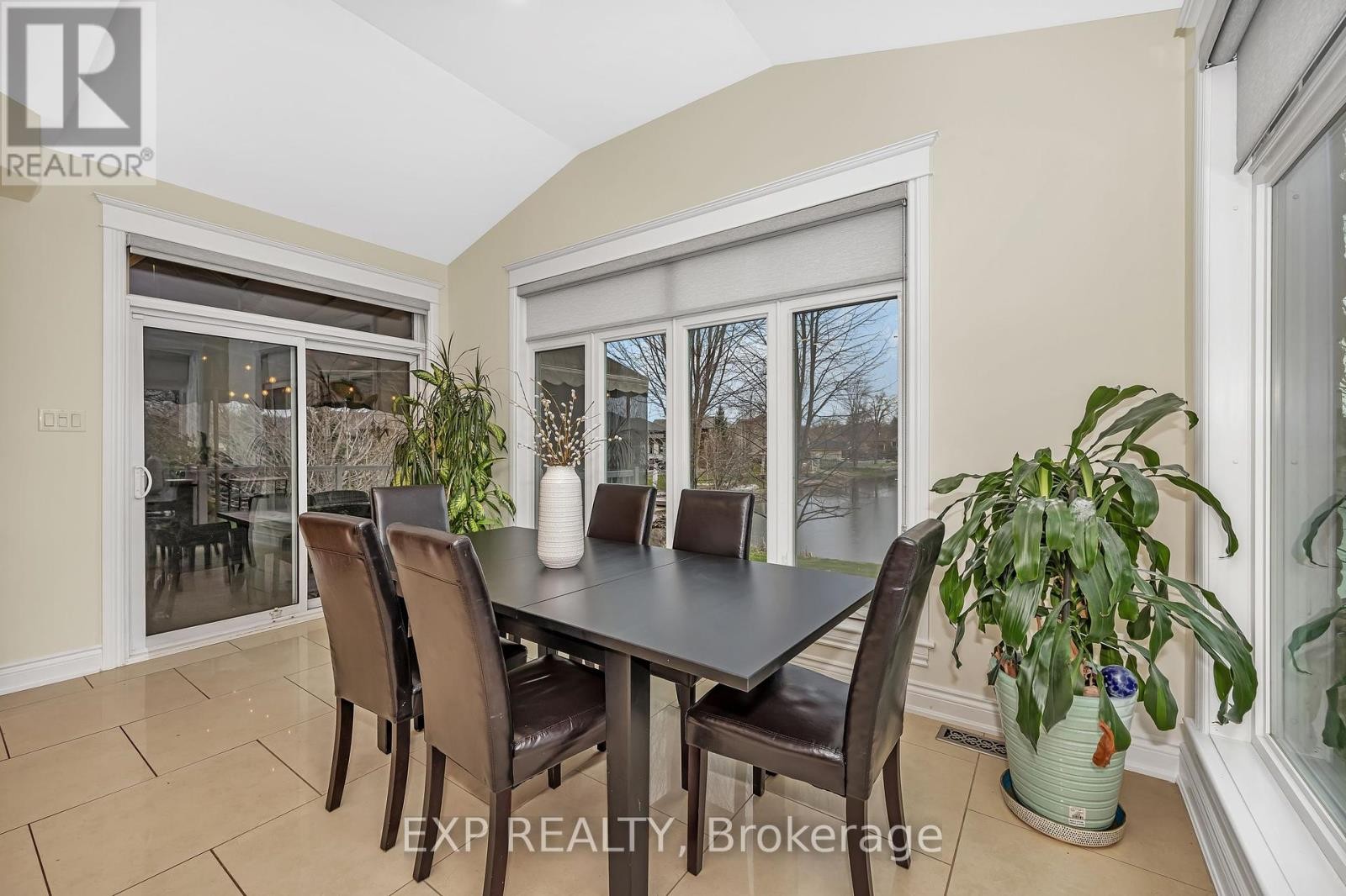 












6703 SUNCREST DRIVE

,
Ottawa,




Ontario
K4P0B4


