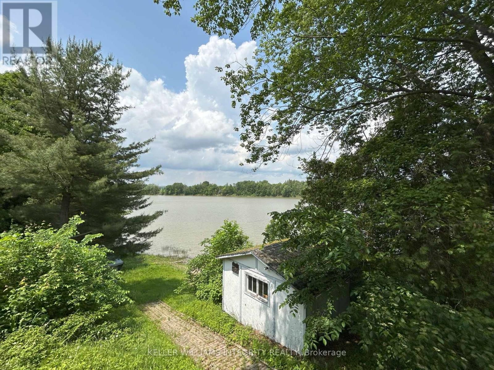 












61 LECLAIR ROAD W

,
Alfred and Plantagenet,




Ontario
K0B1L0

