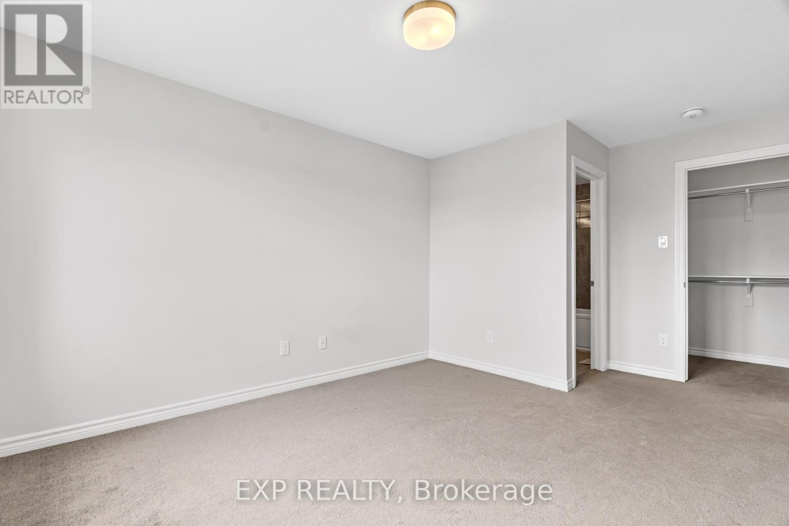 












560 FLAGSTAFF DRIVE

,
Ottawa,




Ontario
K2J6W1

