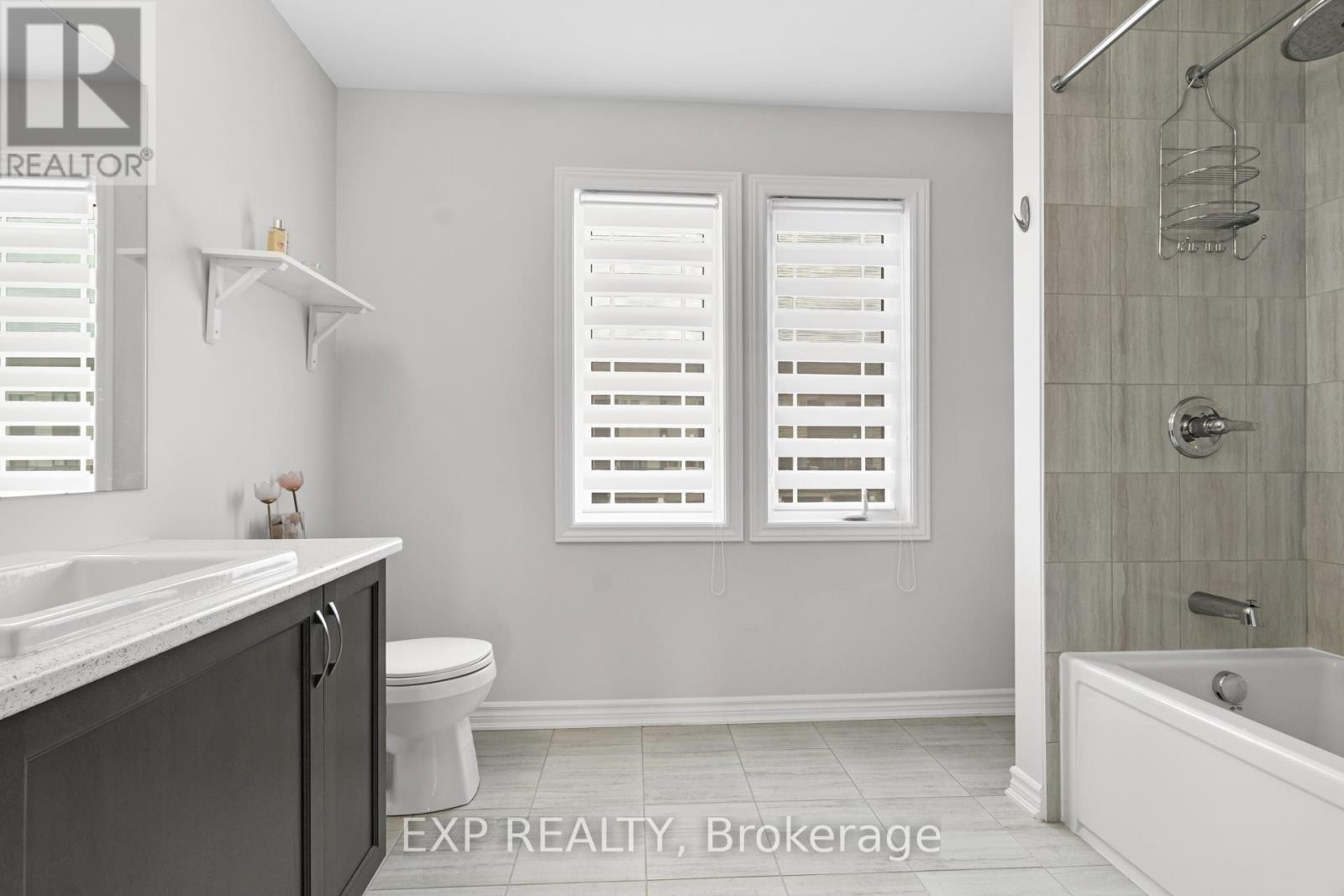 












560 FLAGSTAFF DRIVE

,
Ottawa,




Ontario
K2J6W1

