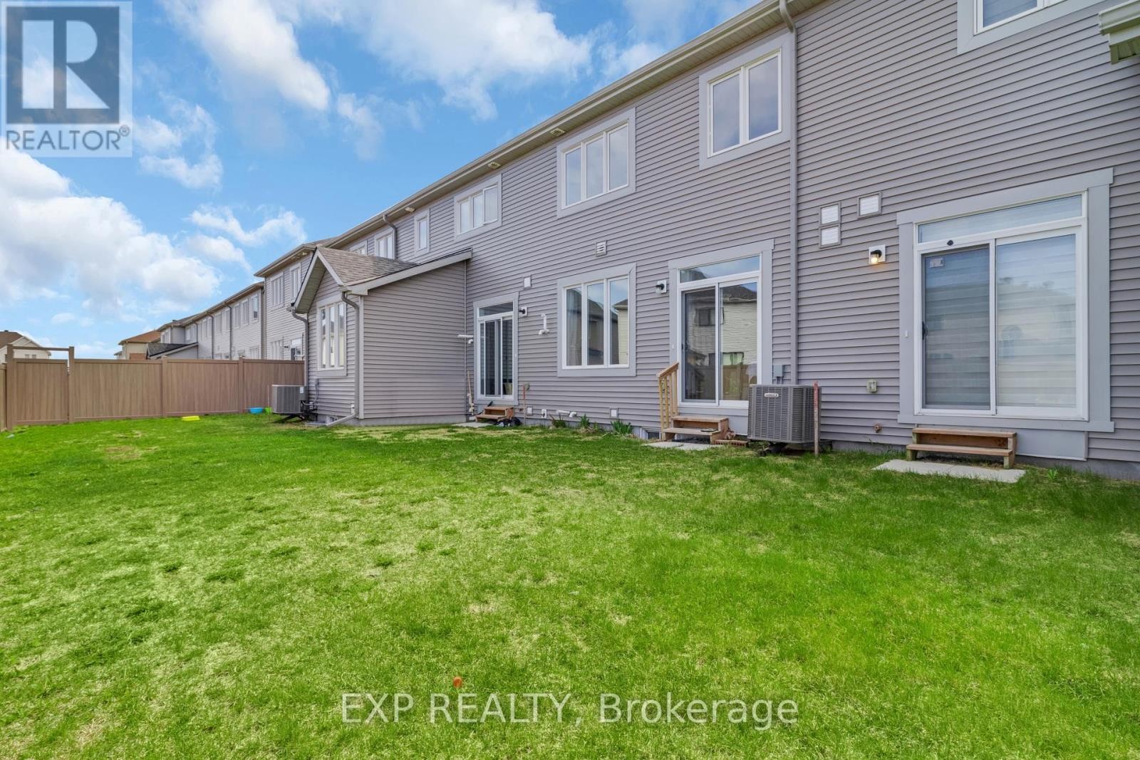 












560 FLAGSTAFF DRIVE

,
Ottawa,




Ontario
K2J6W1

