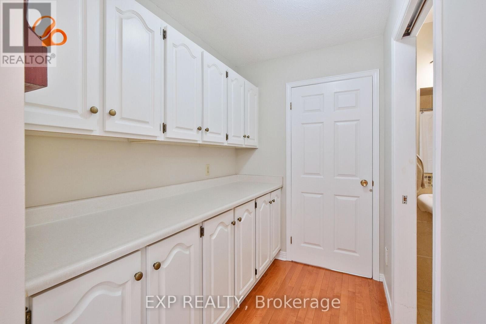 












1376 MACDONALD ROAD

,
Russell,




Ontario
K4R0K1

