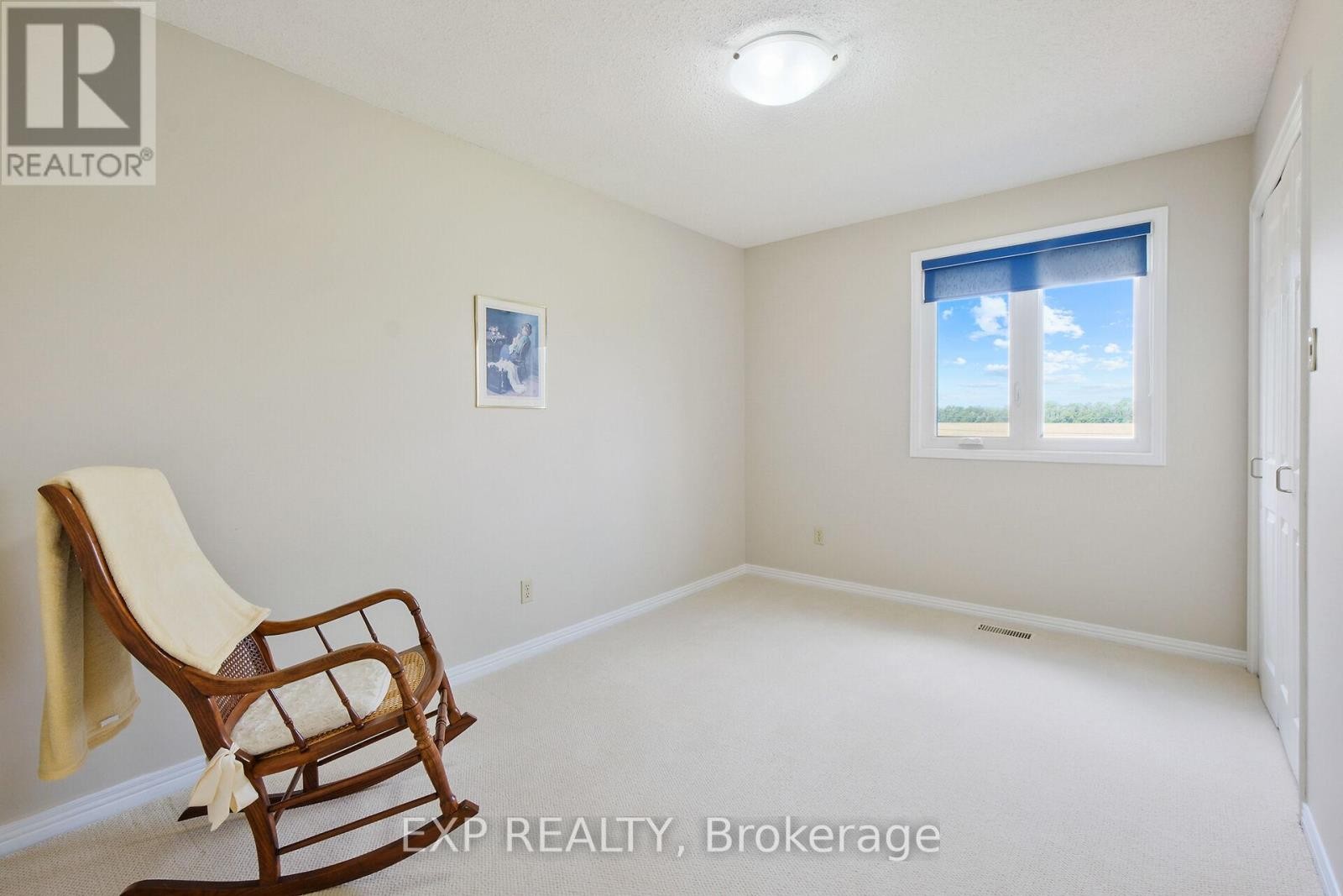 












1376 MACDONALD ROAD

,
Russell,




Ontario
K4R0K1

