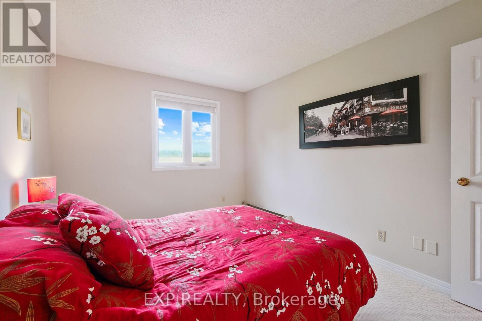 












1376 MACDONALD ROAD

,
Russell,




Ontario
K4R0K1

