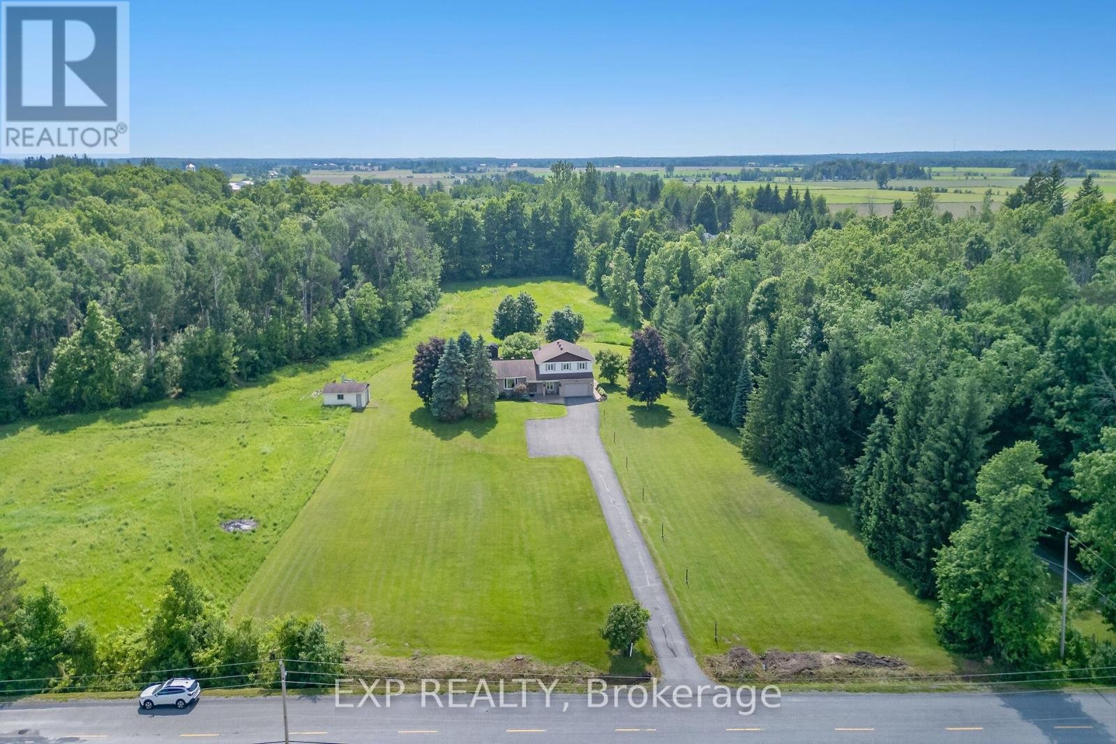 












1376 MACDONALD ROAD

,
Russell,




Ontario
K4R0K1


