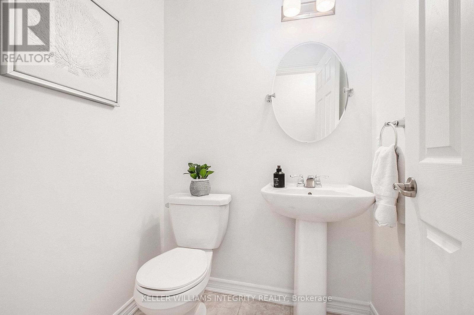 












305 LIPIZZANER STREET

,
Ottawa,




Ontario
K2S0X8


