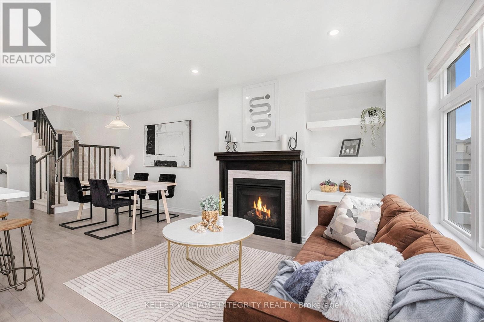 












305 LIPIZZANER STREET

,
Ottawa,




Ontario
K2S0X8

