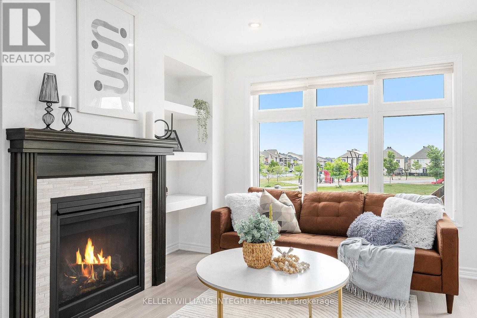 












305 LIPIZZANER STREET

,
Ottawa,




Ontario
K2S0X8

