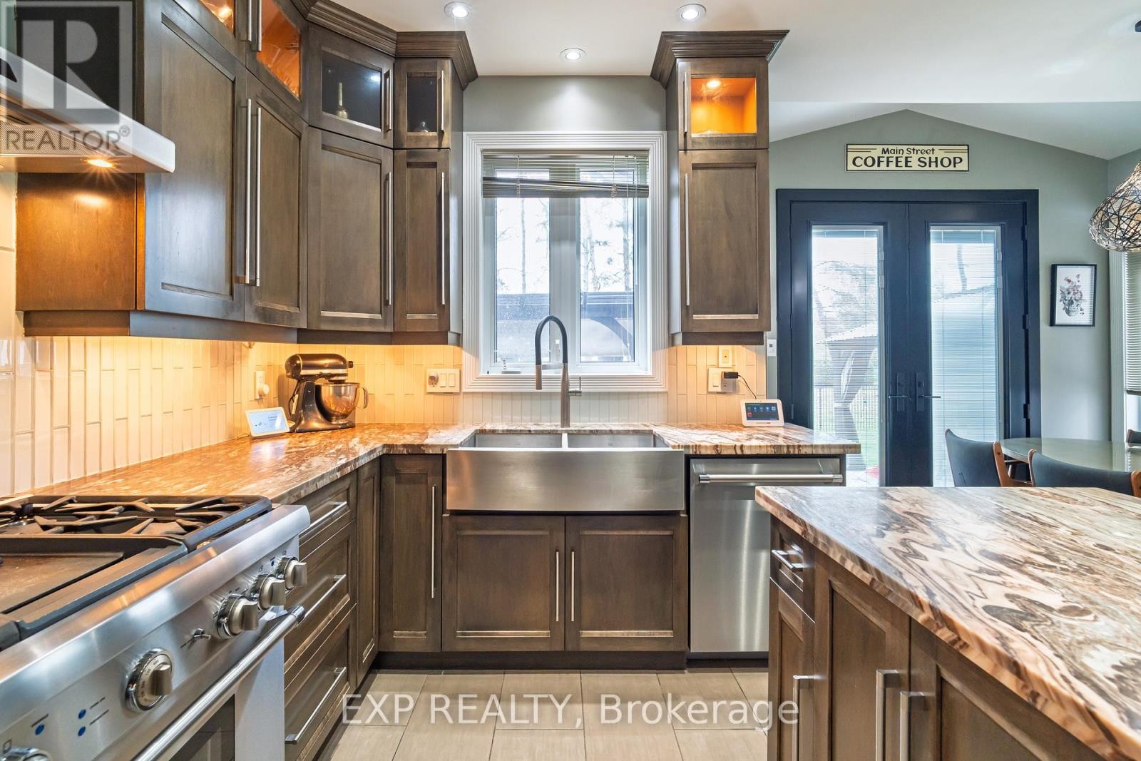 












1466 RHEA PLACE

,
Ottawa,




Ontario
K1V1H1

