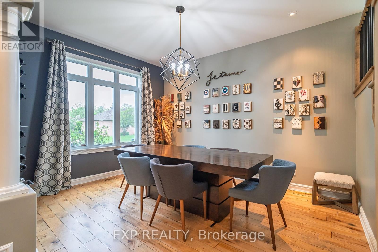 












1466 RHEA PLACE

,
Ottawa,




Ontario
K1V1H1

