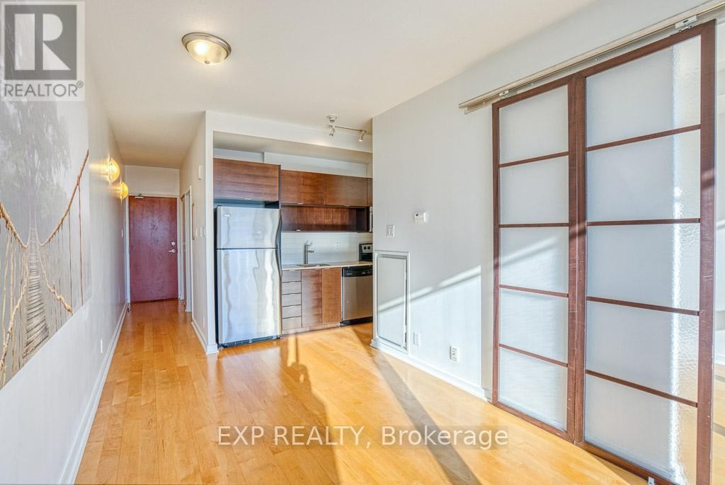 












2101 - 324 LAURIER AVENUE W

,
Ottawa,




Ontario
K1P0A4

