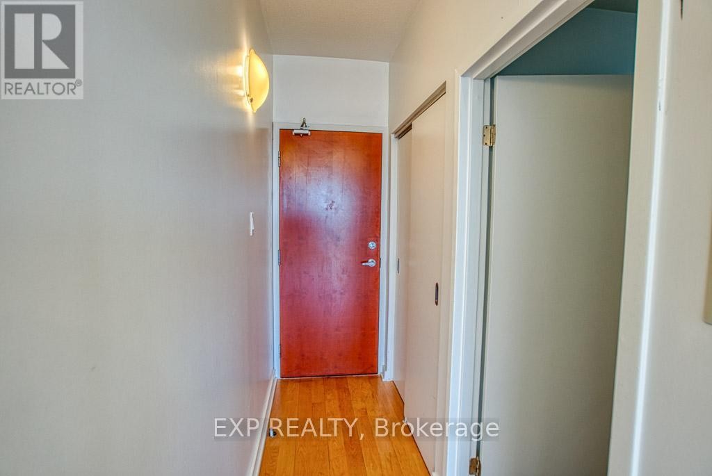 












2101 - 324 LAURIER AVENUE W

,
Ottawa,




Ontario
K1P0A4

