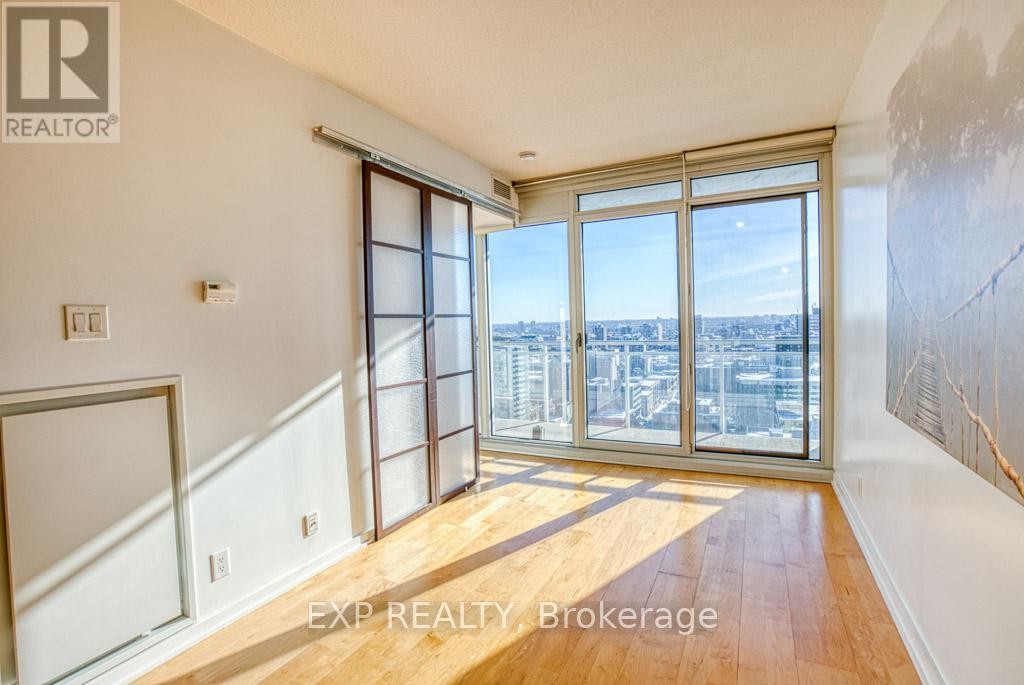 












2101 - 324 LAURIER AVENUE W

,
Ottawa,




Ontario
K1P0A4

