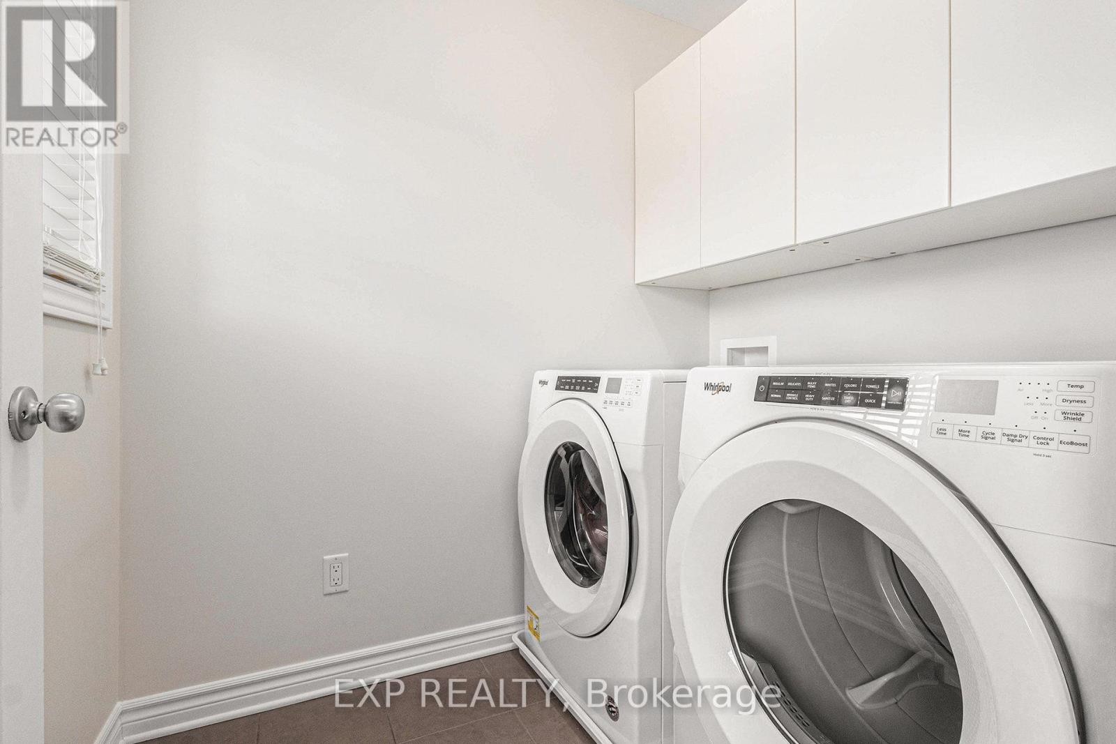 












304 LOCUST RIDGE

,
Ottawa,




Ontario
K1W0J3


