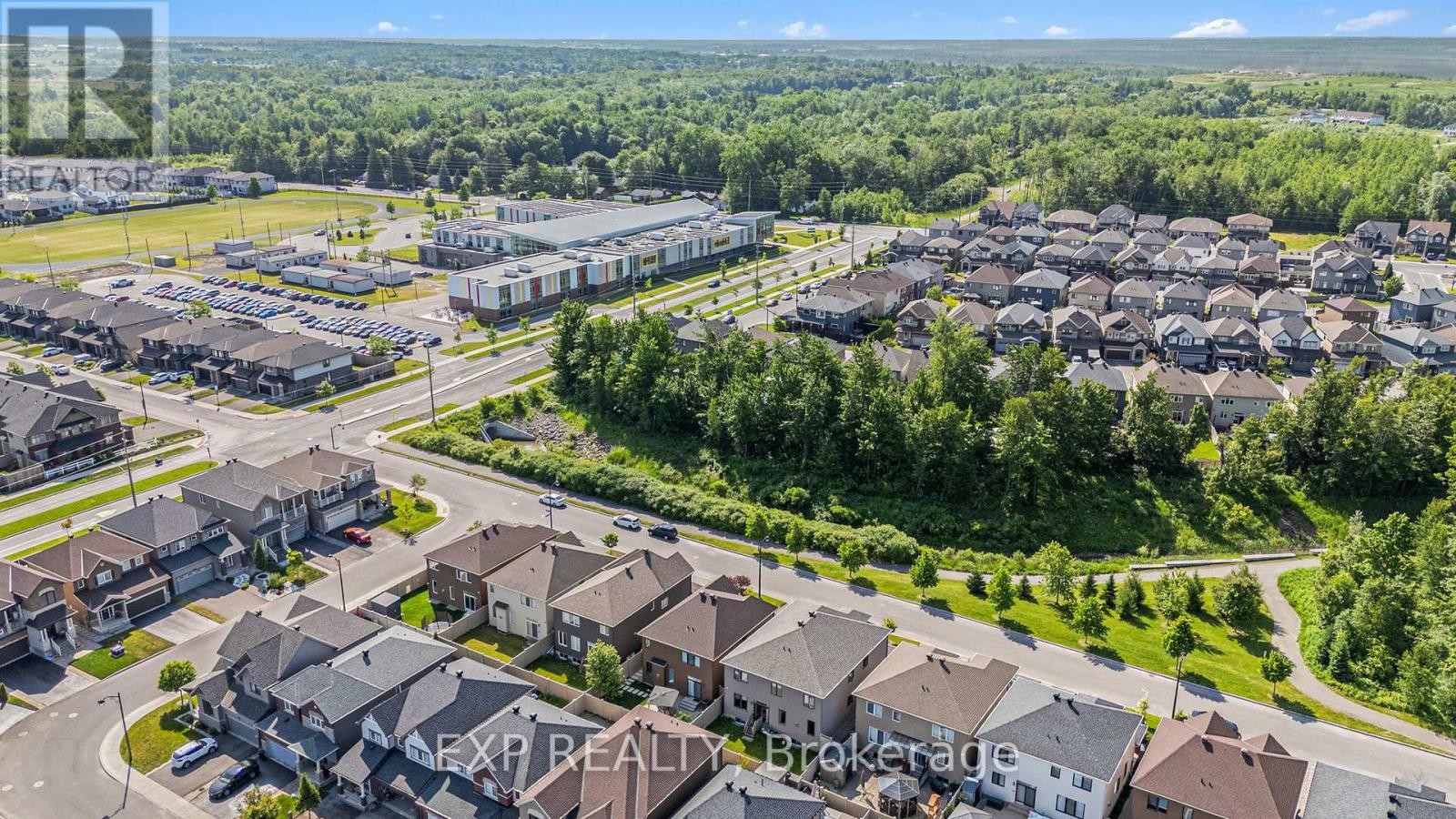 












304 LOCUST RIDGE

,
Ottawa,




Ontario
K1W0J3

