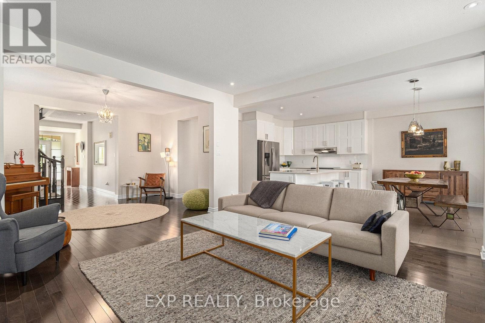 












304 LOCUST RIDGE

,
Ottawa,




Ontario
K1W0J3

