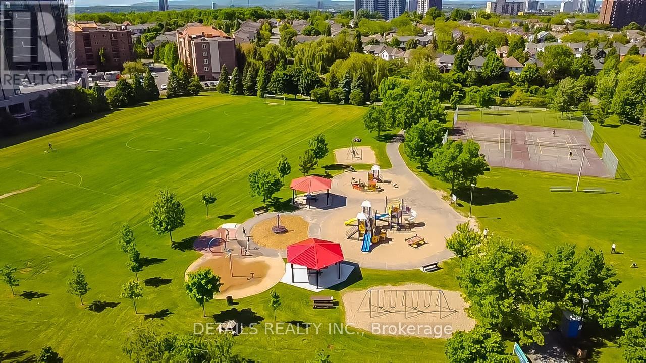












64 SCOUT STREET

,
Ottawa,




Ontario
K2C4C4

