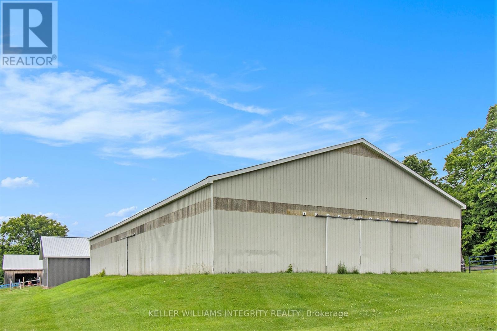 












980 BLACK ROAD

,
North Grenville,




Ontario
K0G1T0

