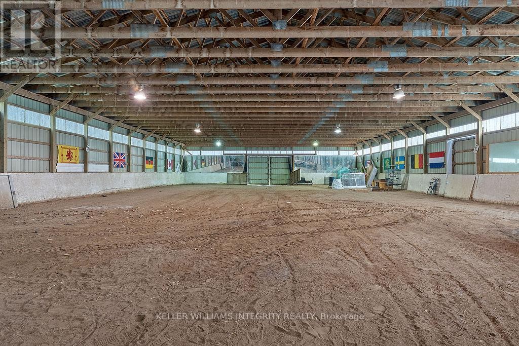 












980 BLACK ROAD

,
North Grenville,




Ontario
K0G1T0

