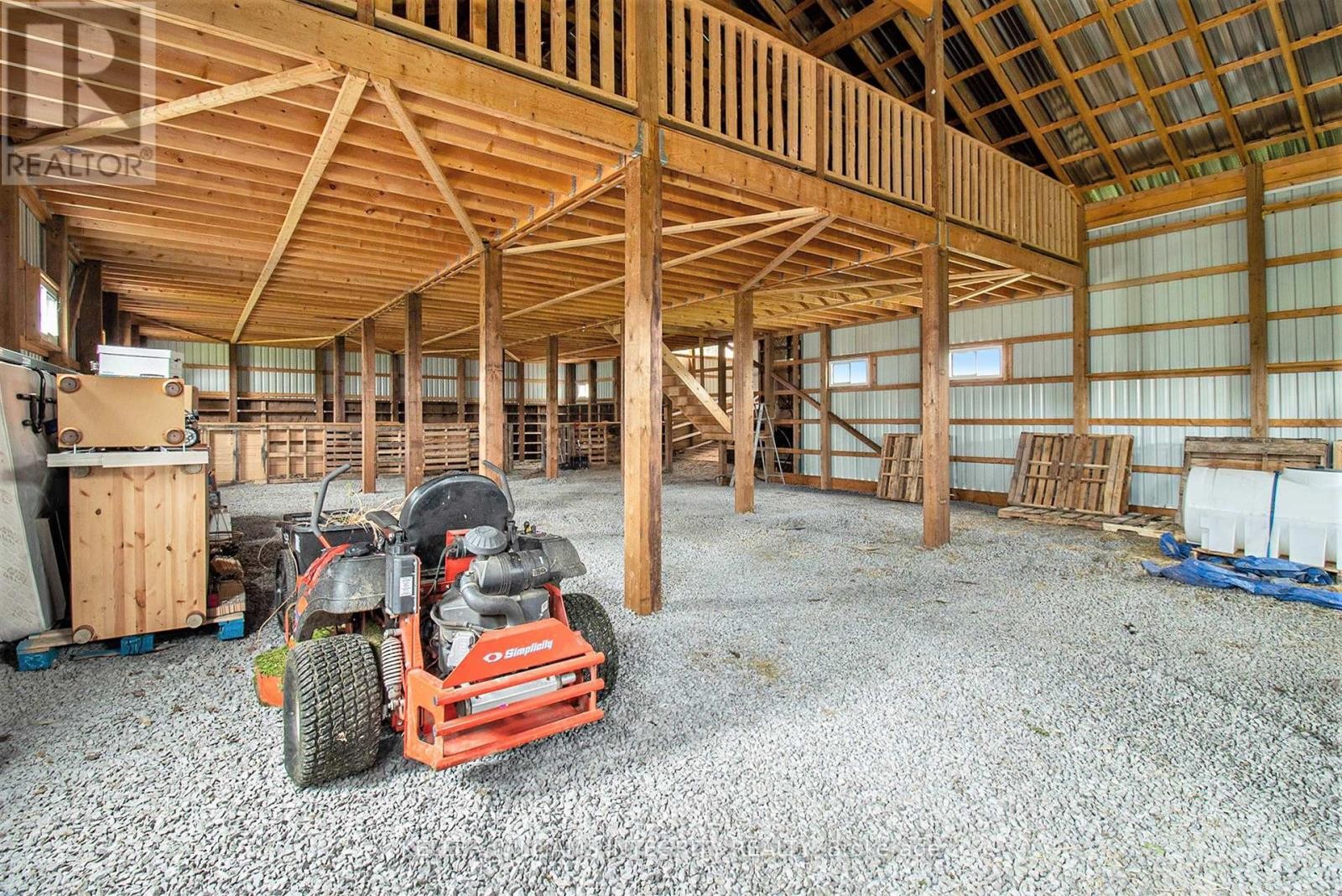 












980 BLACK ROAD

,
North Grenville,




Ontario
K0G1T0

