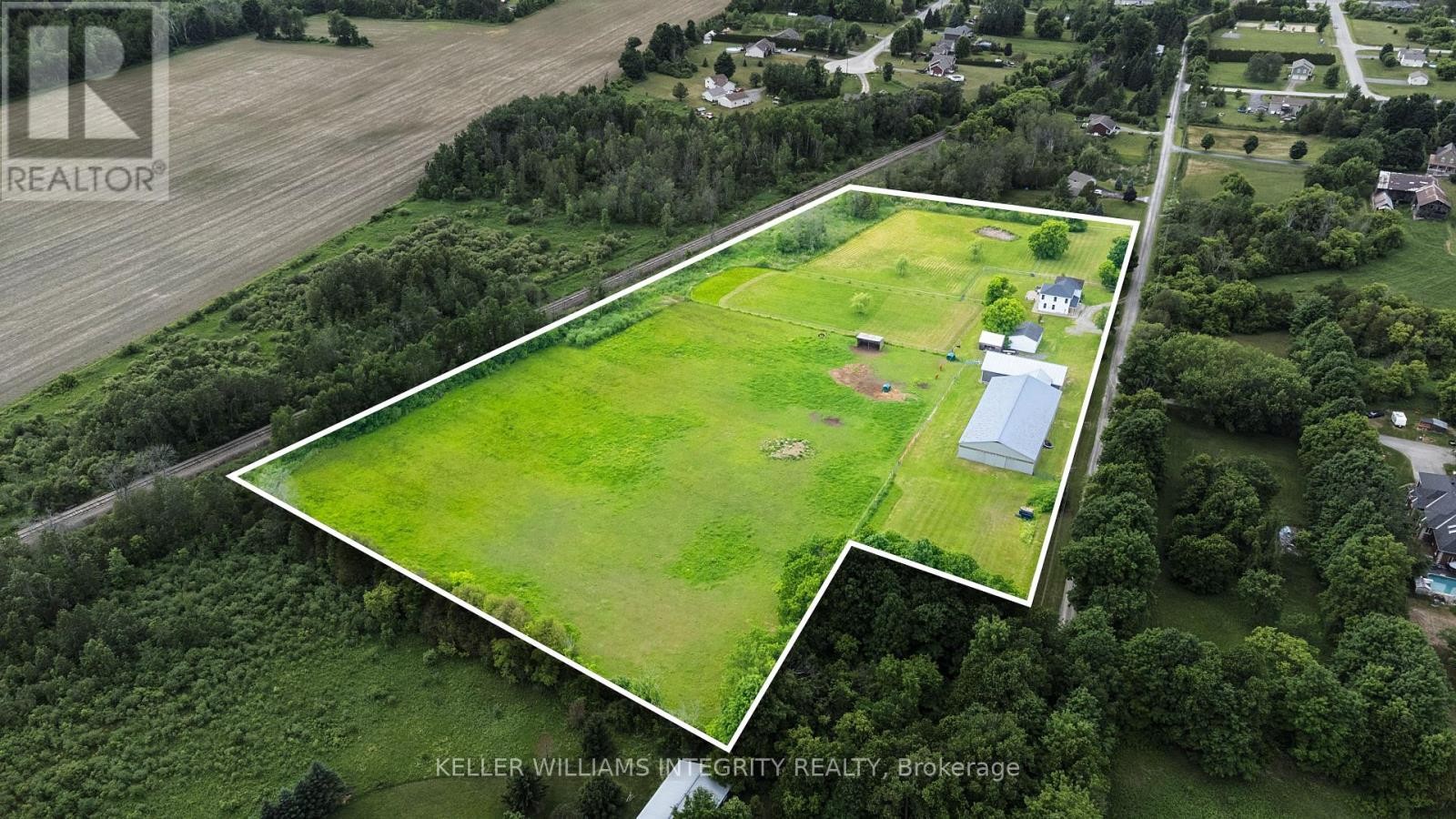 












980 BLACK ROAD

,
North Grenville,




Ontario
K0G1T0

