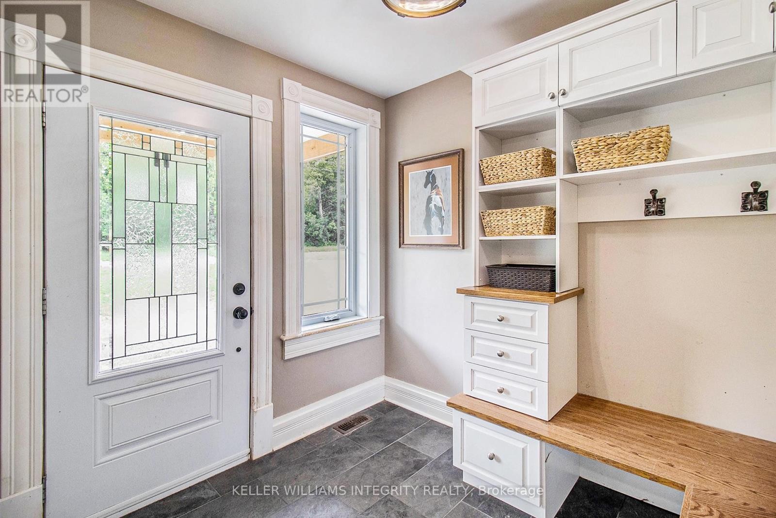 












980 BLACK ROAD

,
North Grenville,




Ontario
K0G1T0

