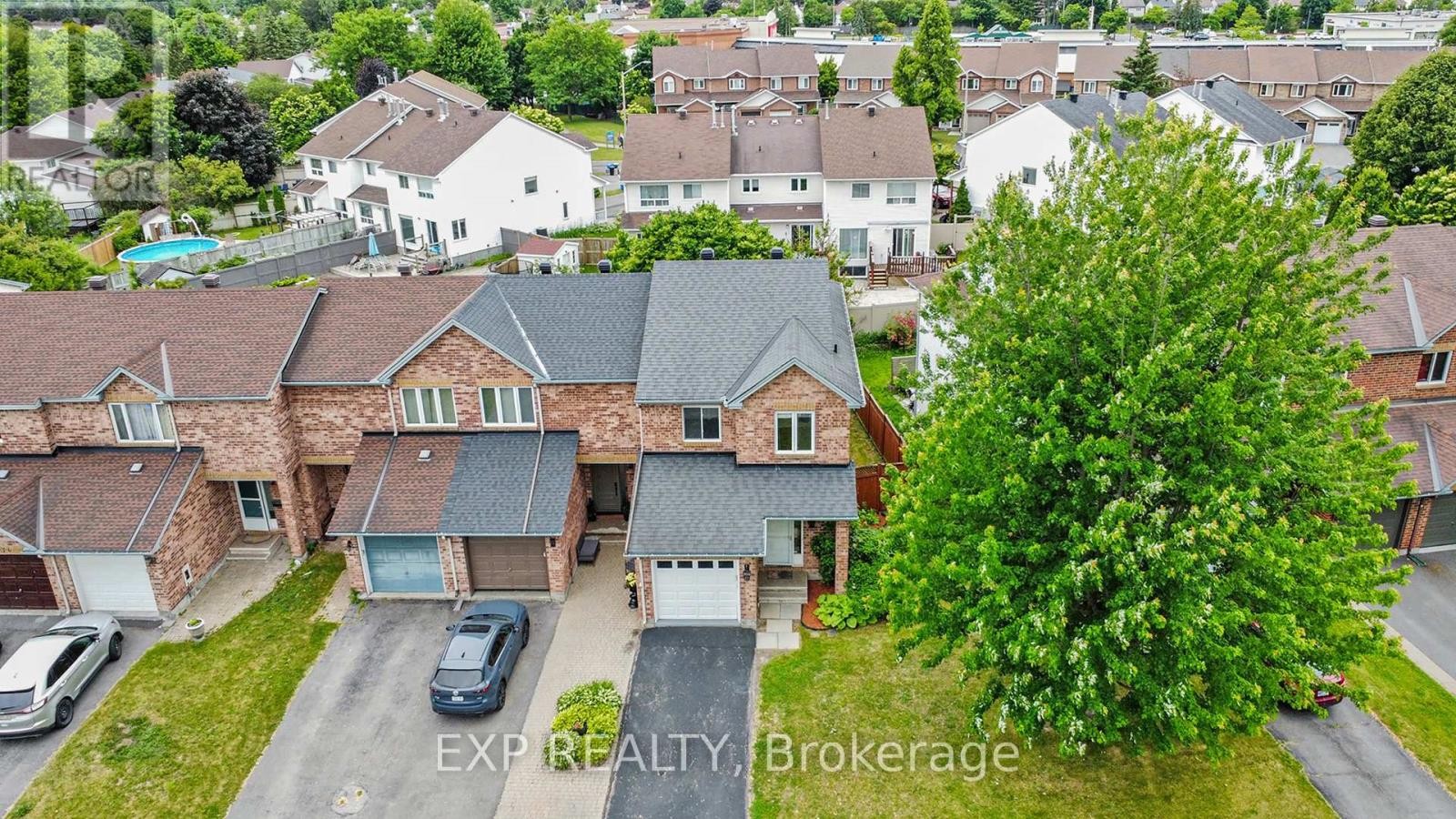 












1666 GREYWOOD DRIVE

,
Ottawa,




Ontario
K1C4W3


