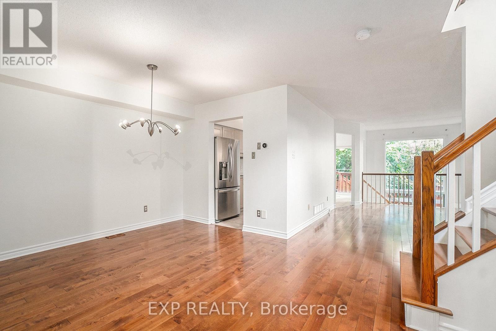 












1666 GREYWOOD DRIVE

,
Ottawa,




Ontario
K1C4W3

