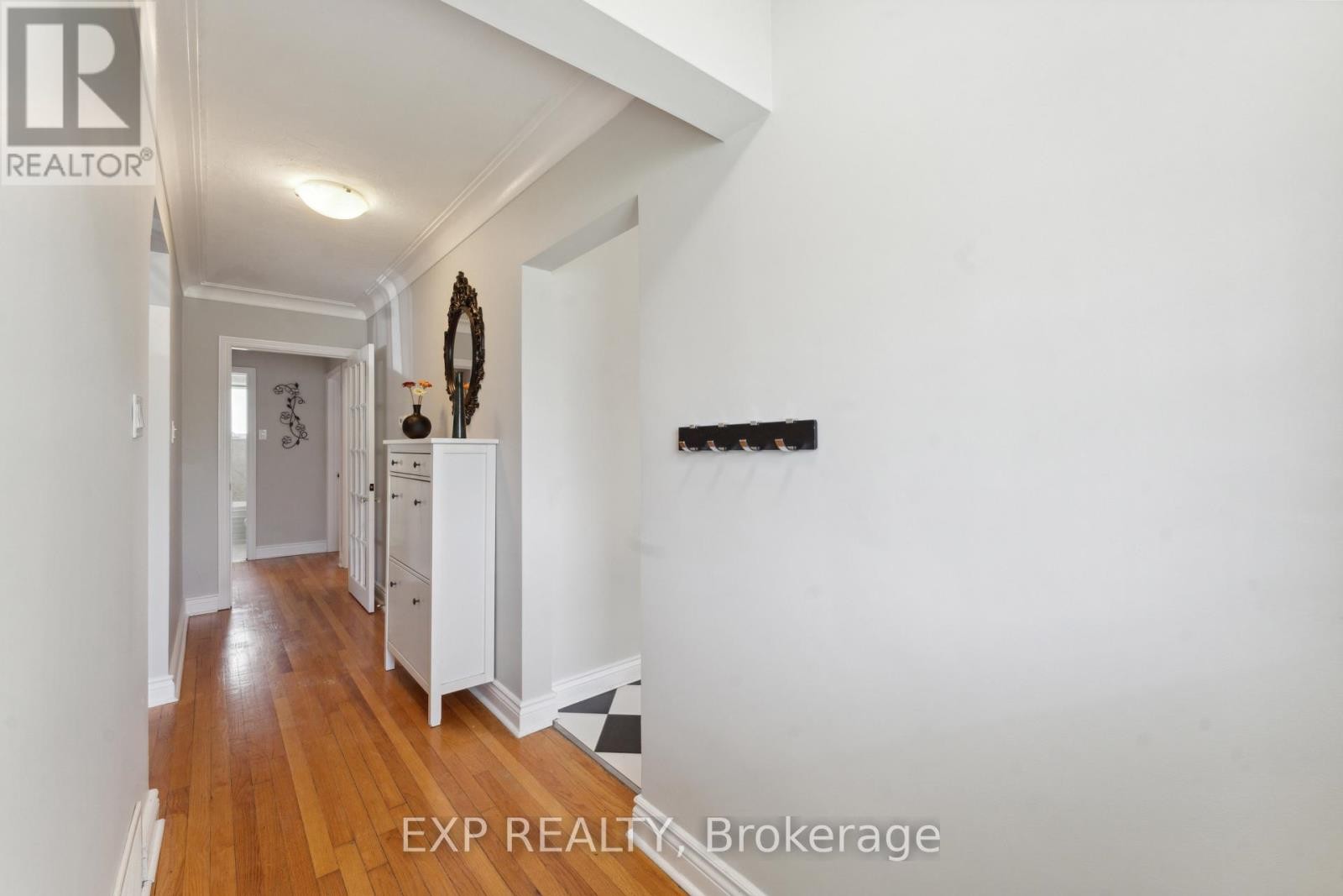 












1416 FISHER AVENUE

,
Ottawa,




Ontario
K2C1X2

