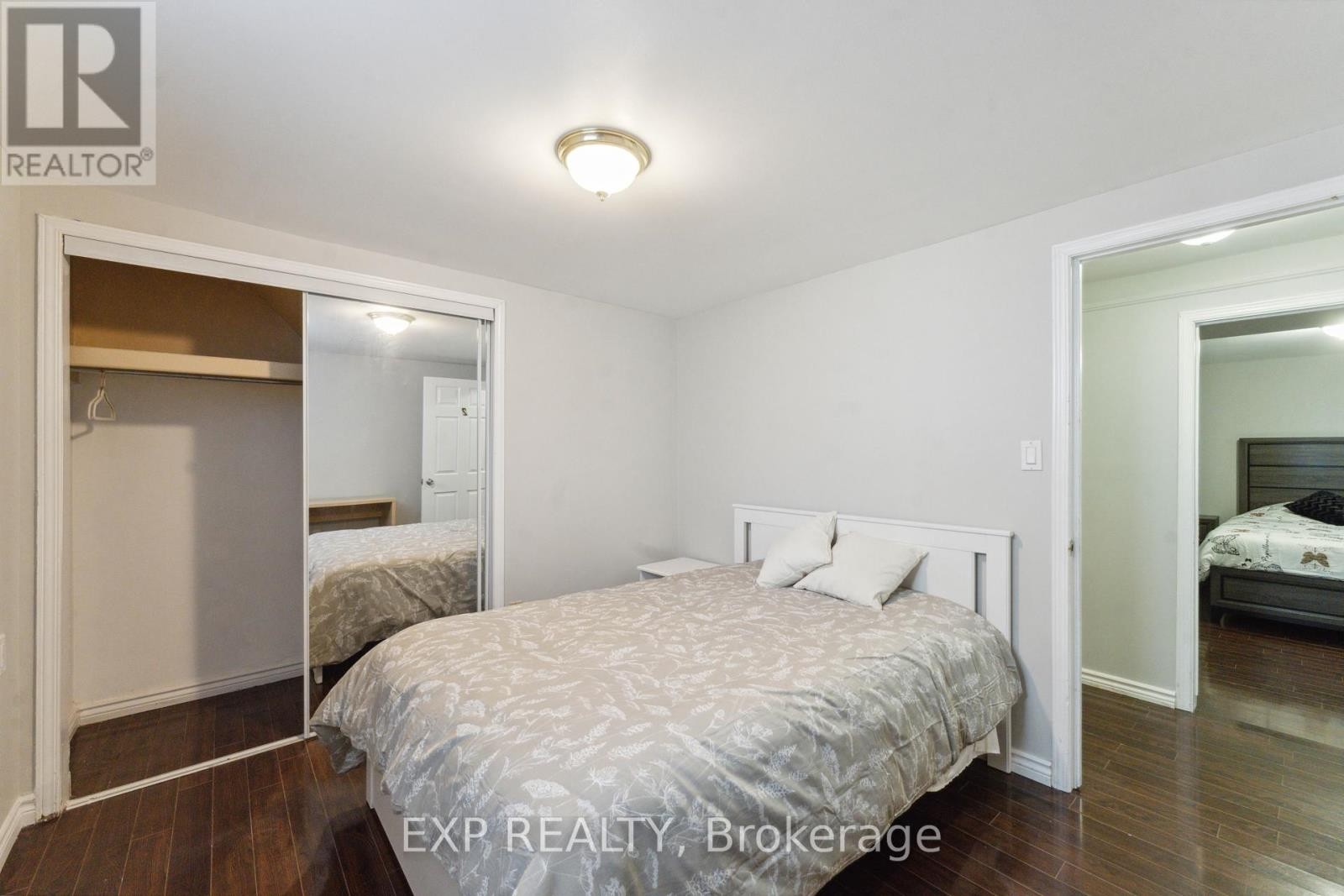 












1416 FISHER AVENUE

,
Ottawa,




Ontario
K2C1X2

