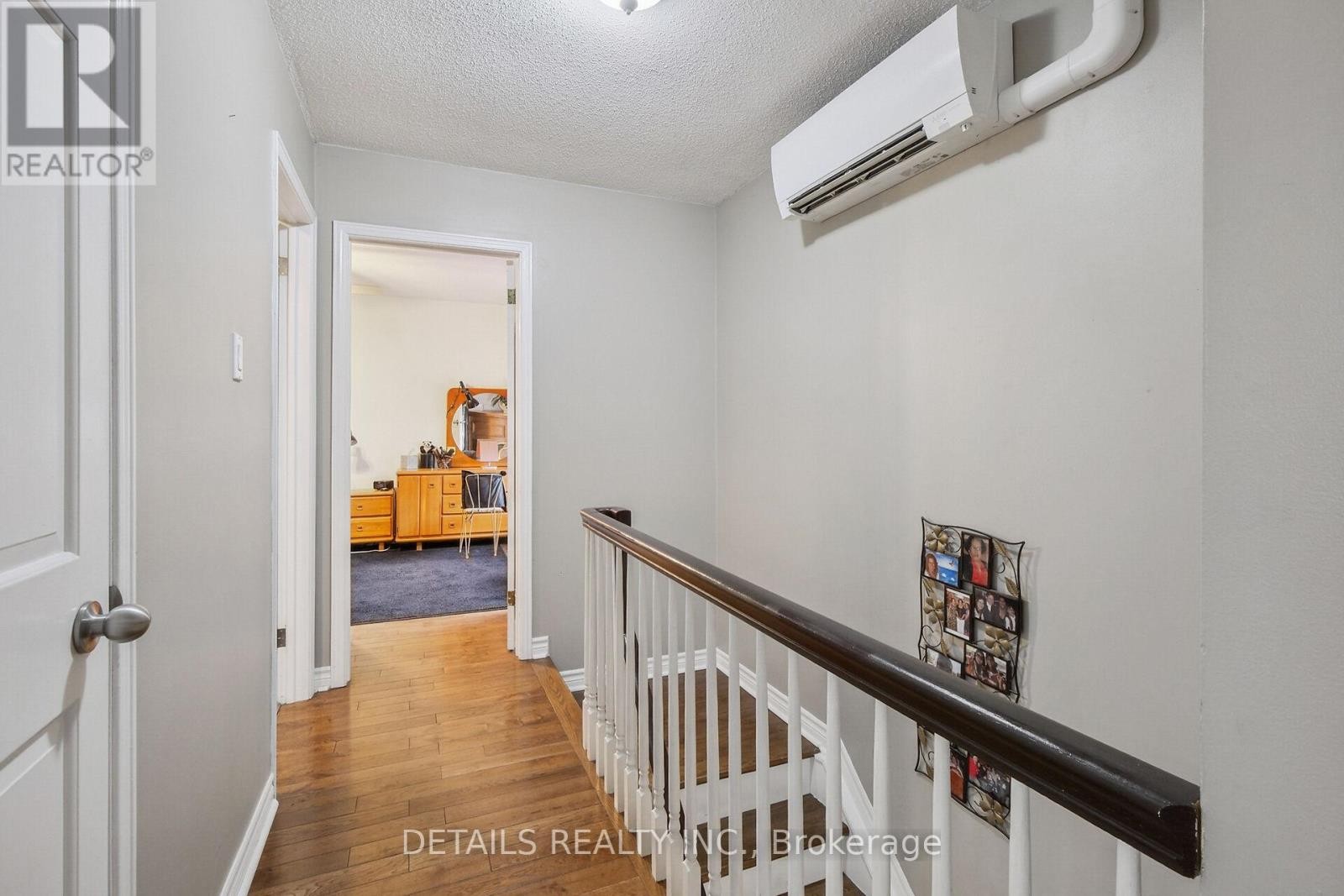 












1904 RUSSELL ROAD

,
Ottawa,




Ontario
K1G1L6

