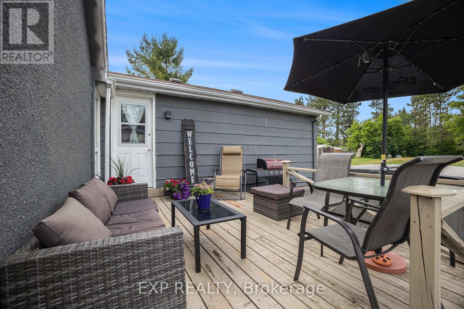 












85 MOORE STREET

,
McNab/Braeside,




Ontario
K7S1G3

